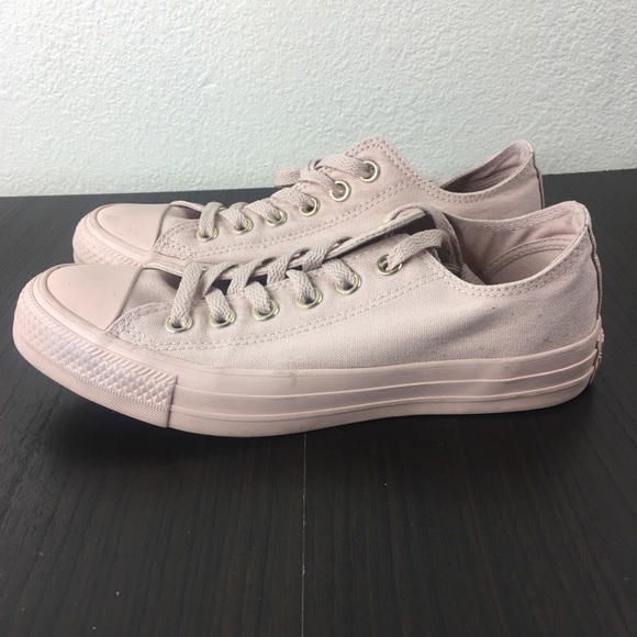 blush colored converse